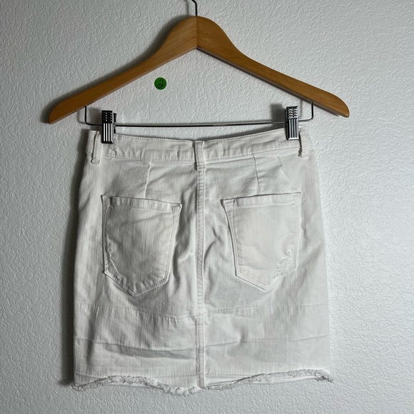 J BRAND Lela Mid Rise Destructed Pencil white Denim Skirt distressed look 23 - Picture 2 of 9